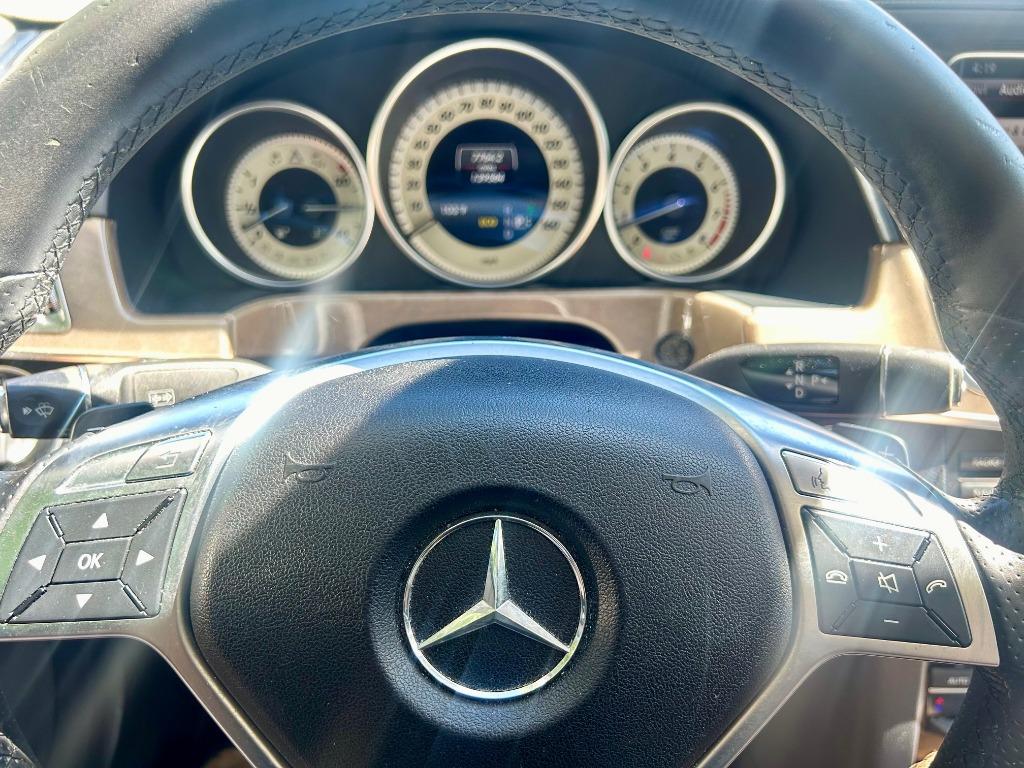 2014 Mercedes-Benz E-Class E350 Luxury photo